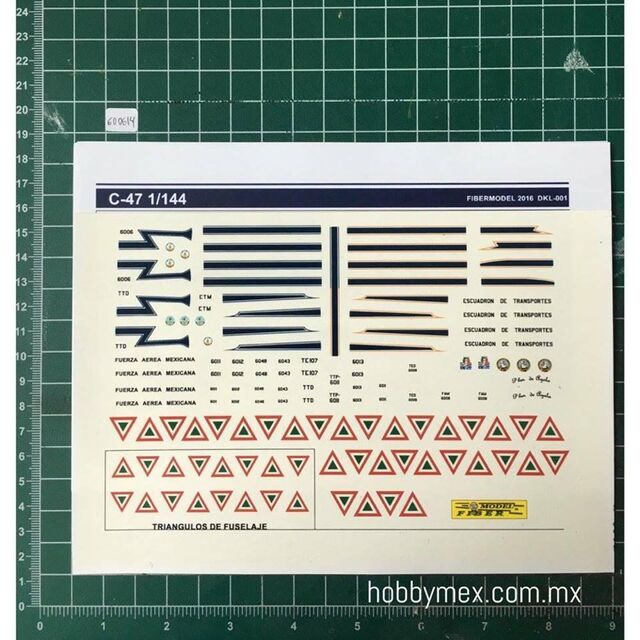 600614, C-47, 1/144. Fiber Decals. 9