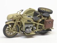 35384, KS600 Motorcycle & Side Car, 1/35, Tamiya.