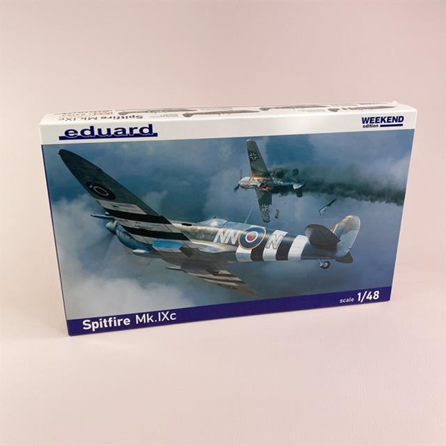 84183, Spitfire Mk.IXc, 1/48, Eduard.
